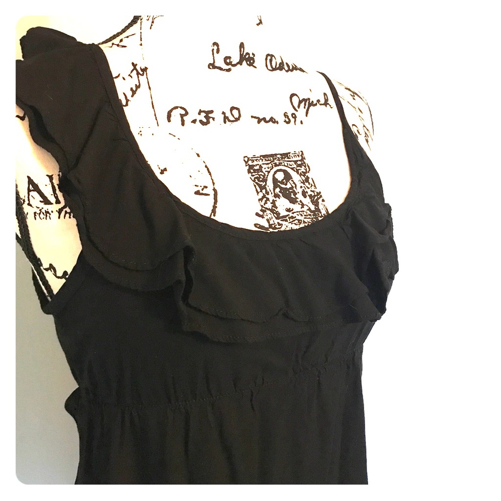 Black Ruffle Tank Top - Picture 2 of 3