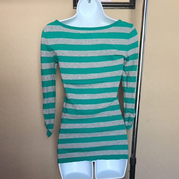 AEO 3/4 Sleeve Striped top - Picture 5 of 6
