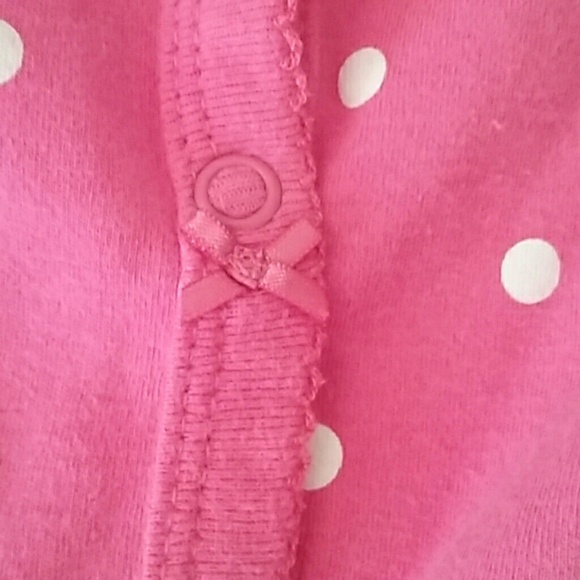 Carter's - Picture 3 of 3