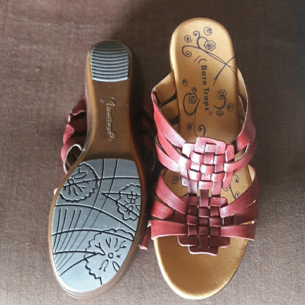 Sandals ~ Like New!!