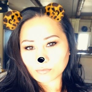 Meet your Posher, Kay