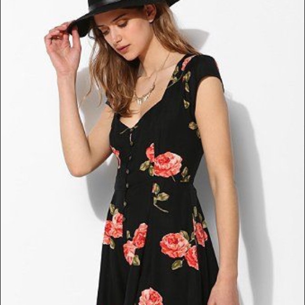 Urban Outfitters Kimchi Blue Floral Lace Up Romper