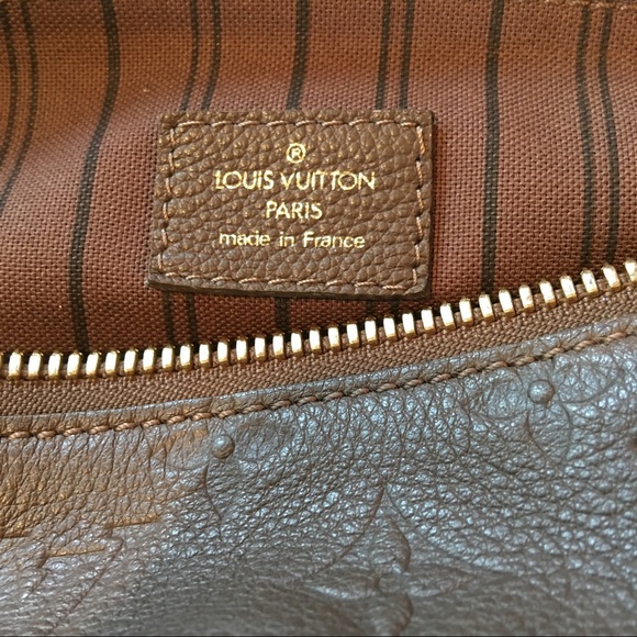 SOLD Louis Vuitton Empriente Lumineuse GM purse - Picture 4 of 8