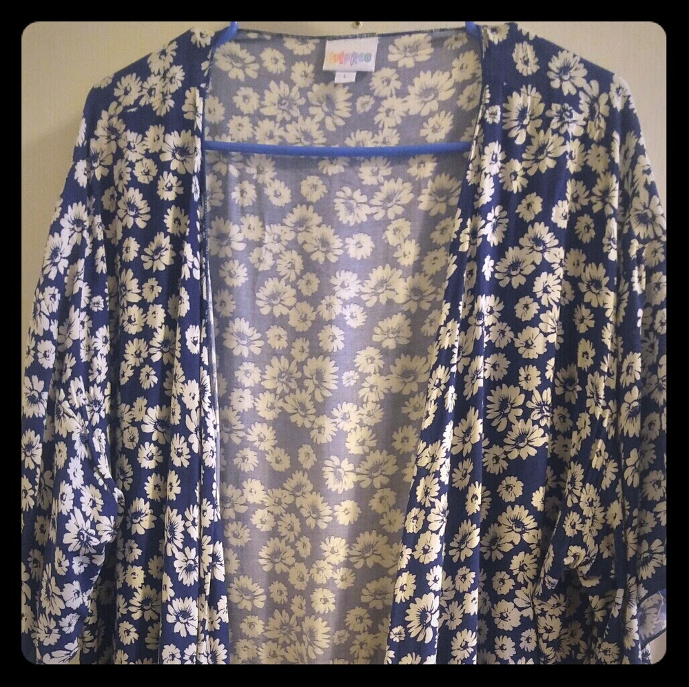 Lularoe Monroe Kimono