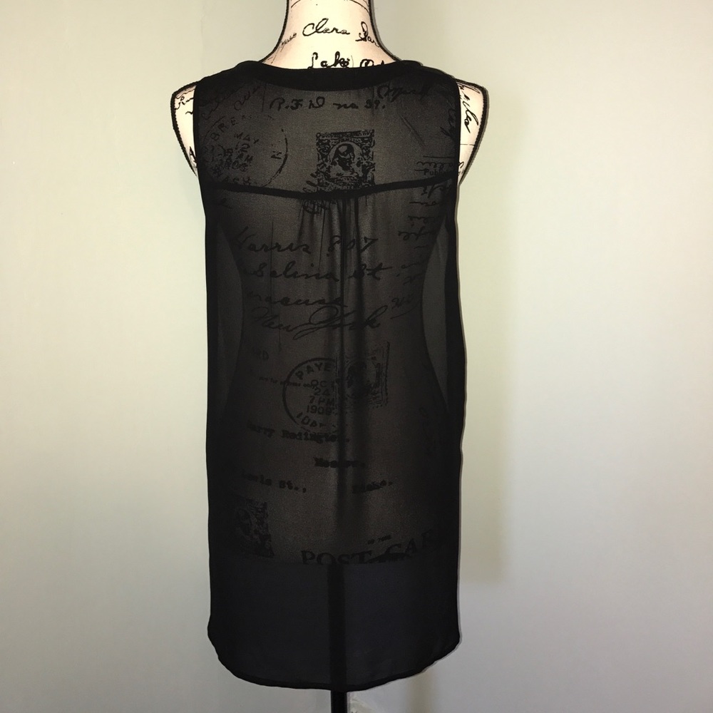 Hi-Lo Color Block Tank with Pocket Detail - Picture 3 of 3