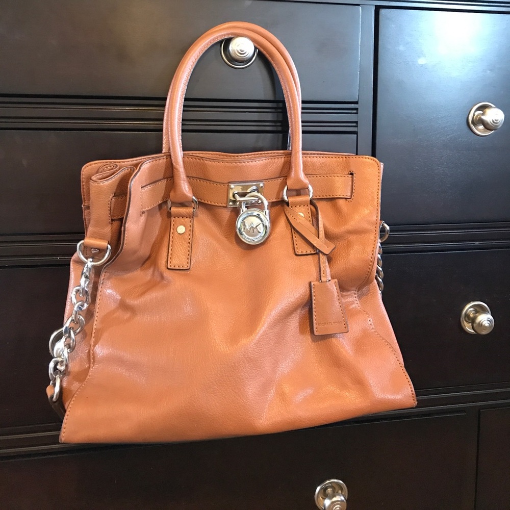Michael Kors purse-make offer!