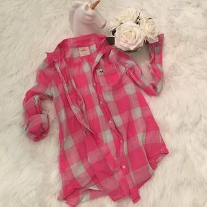 Hollister California Pink and Aqua Plaid Top!