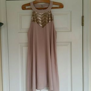 NWOT Medium Paper Crane Sequin halter dress!!