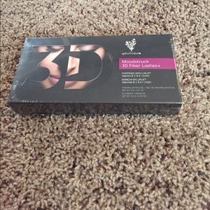 New in box 3D plus mascara