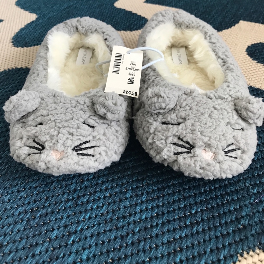 Cat slippers