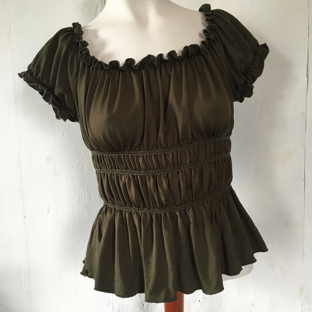 Deep army green peasant/gypsy style pleated top