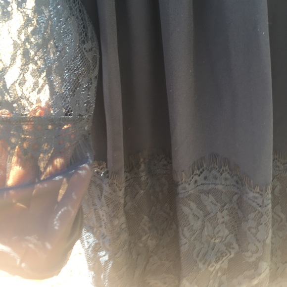 NWT Navy Lace Dress - Picture 4 of 4