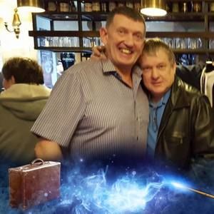 Meet your Posher, Frank