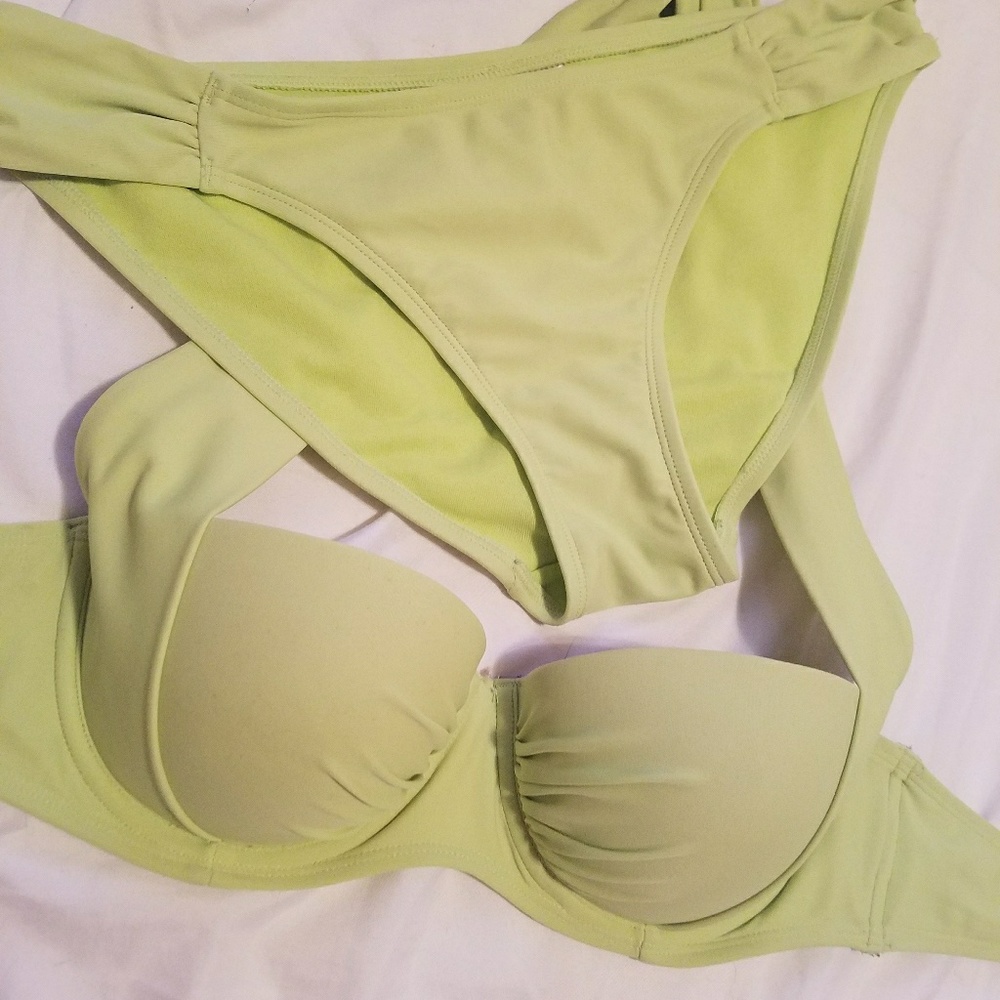 Green Old Navy Bathsuit