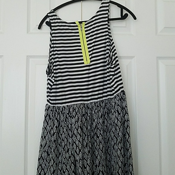 Target mini dress - Picture 3 of 3