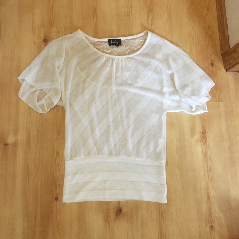 Flowy White and Gold Striped Shirt