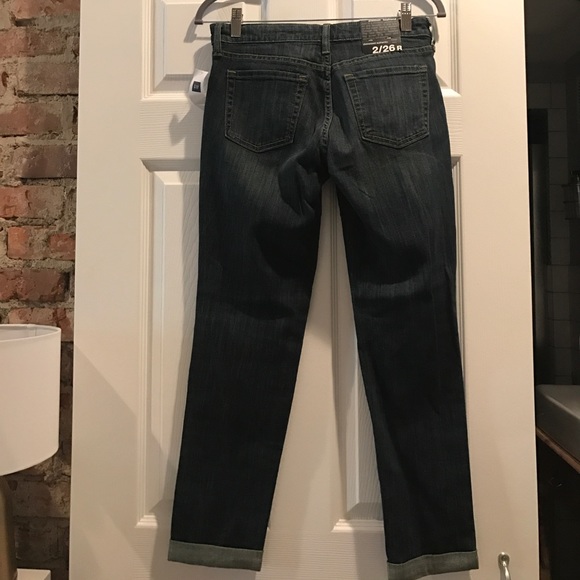 NWT GAP boyfriend jeans - Picture 2 of 4