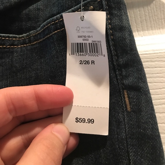 NWT GAP boyfriend jeans - Picture 4 of 4