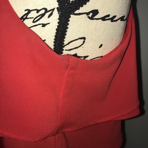 Flirty Ruffle Tank Top - Picture 3 of 3