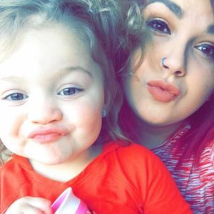 Meet your Posher, Cara