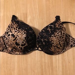 VS Bombshell bra!!