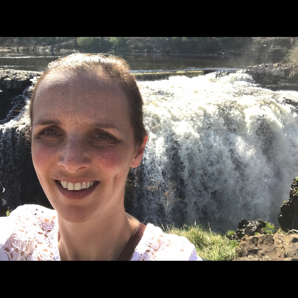 Meet your Posher, Nancy