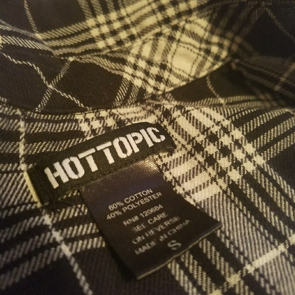 Hot Topic Button Up Plaid Top - Picture 1 of 4