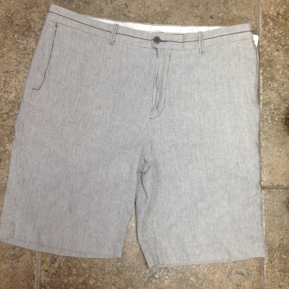 Men's linen shorts size 38