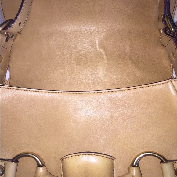 Part 2 GUCCI SATCHEL MORE PICS - Picture 3 of 4