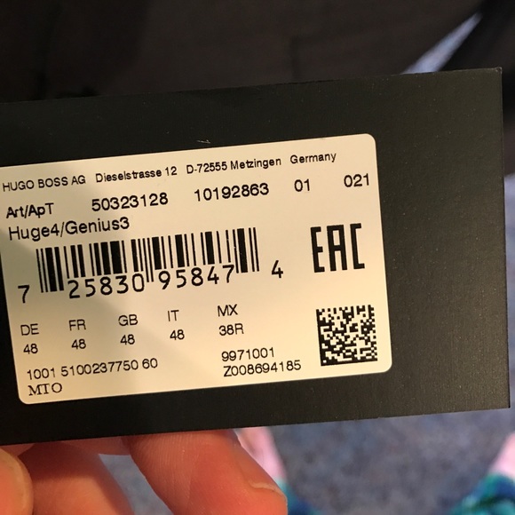 Hugo Boss Charcoal Gray Huge 4/Genius 3 Suit - Picture 3 of 4