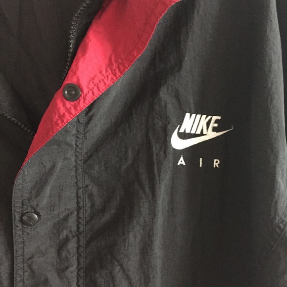 ✨Vintage Nike Windbreaker✨ - Picture 4 of 7