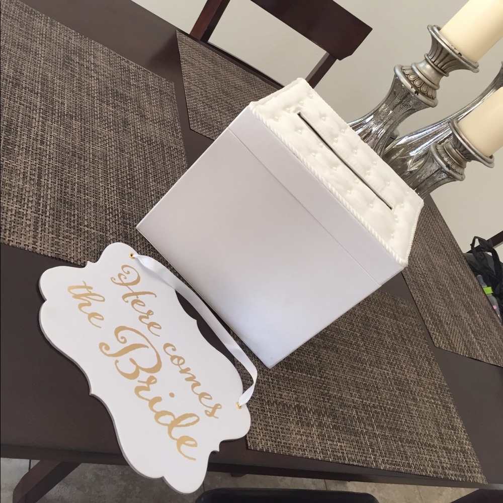 Wedding card box and sign