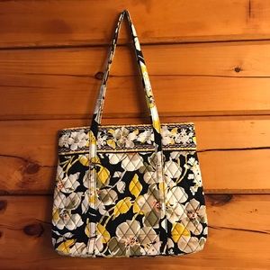 LIKE NEW SMALL VERA TOTE