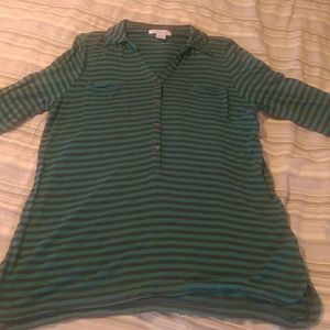 Three-quarter sleeve top