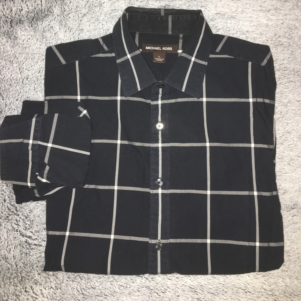 Long sleeve dress shirt