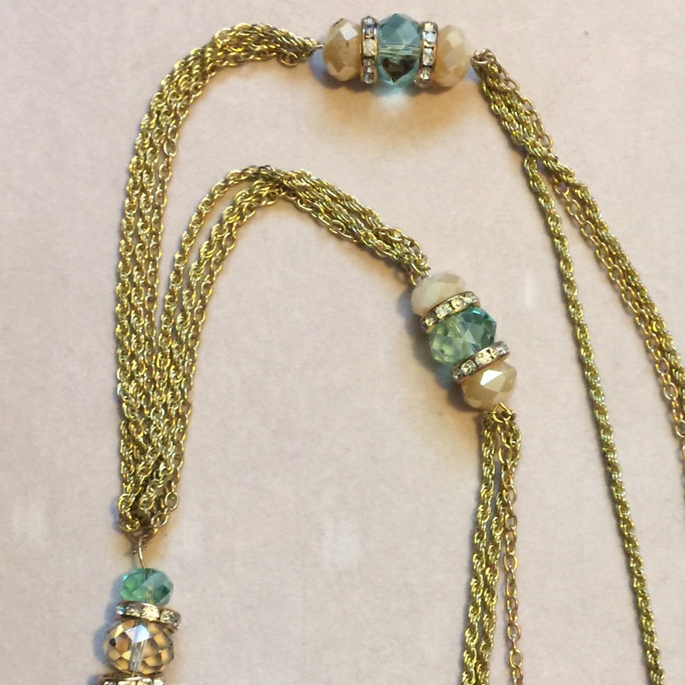 Beautiful teal and gold necklace!