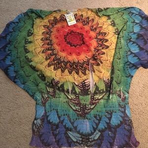 Sunflower print flowy top. Great for summer. NWT