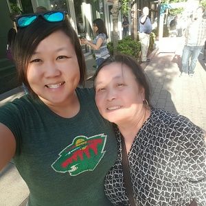 Meet your Posher, Tia