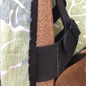 Not for sale. Posting to disclose to buyer