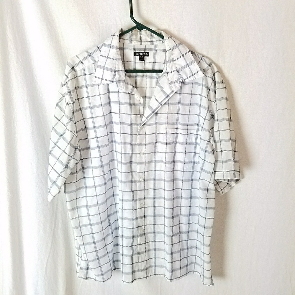 EUC Men's Button Down Shirt