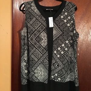 NWT Roz & Ali Print Career Top black and white