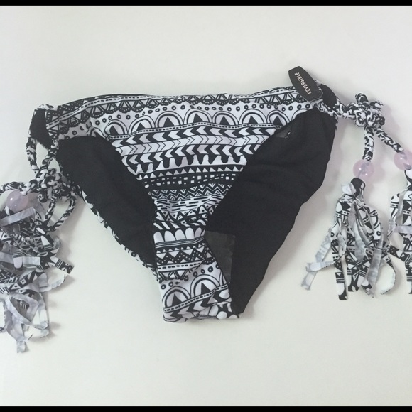 Victoria's Secret Cheeker Bikini bottom - Picture 1 of 4