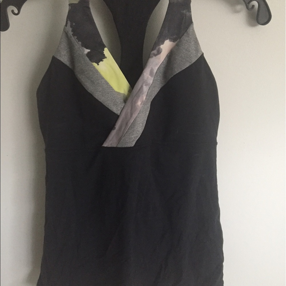 Lululemon Deep V Tank- size 6
