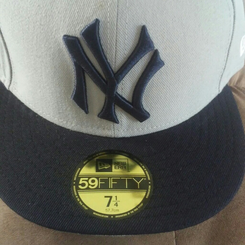 New York Yankees hat