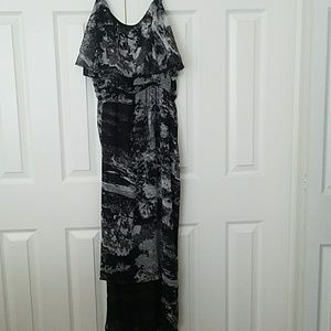 Black and white high low maxi dress