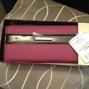 FINAL PRICE...Anne Klein Wallet