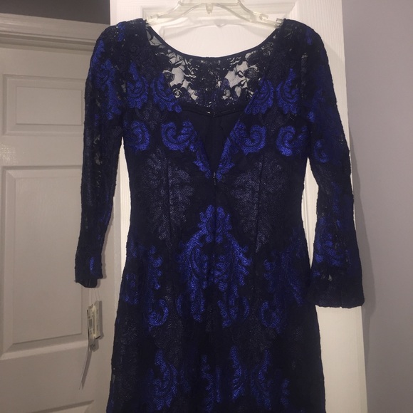 Aidan Mattox evening gown - Picture 3 of 3