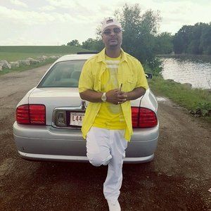 Meet your Posher, Kenneth