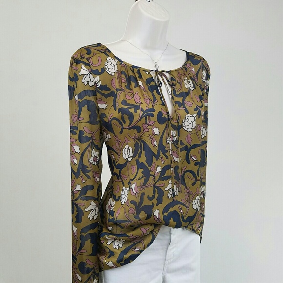 LOFT Tops - LOFT olive green flowy floral top
