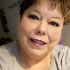 Meet your Posher, Carol